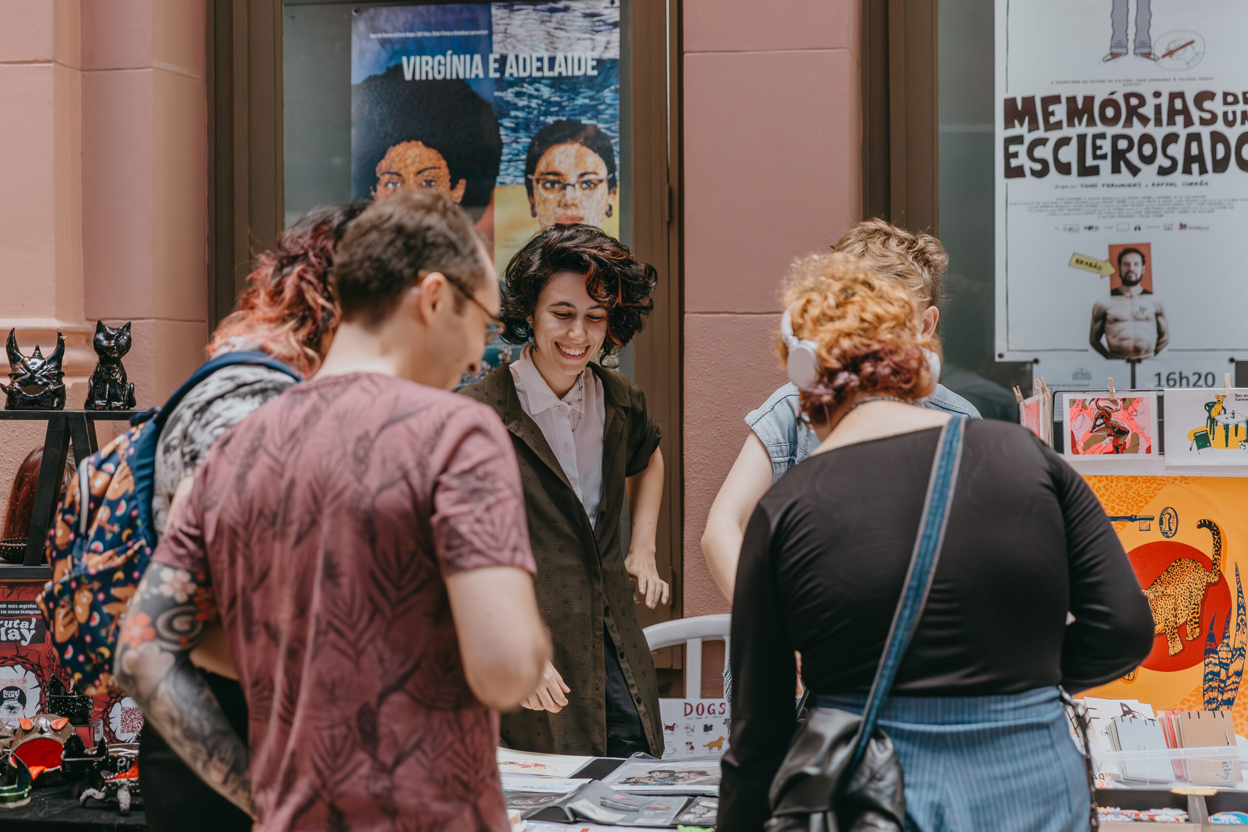 Casa de Cultura Mario Quintana e RS Criativo lançam chamada aberta para feiras na Travessa Rua dos Cataventos